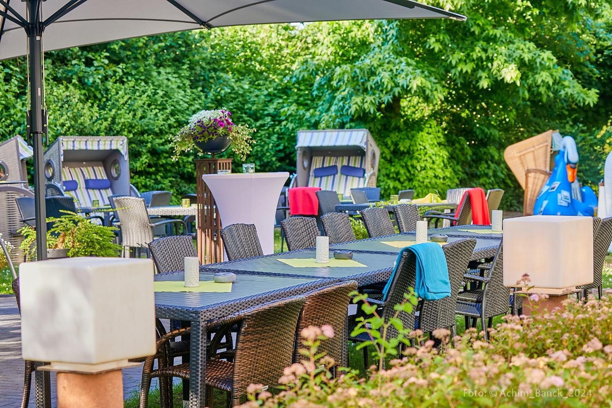 Best Western Hotel Prisma Neumuenster Exterior photo